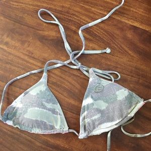 Reversible rip curl top